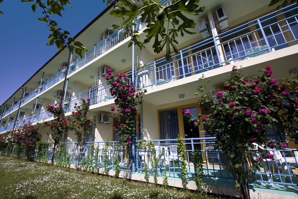 Continental Park 3* סאני ביץ'