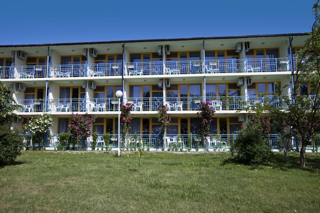 Continental Park מלון 3*