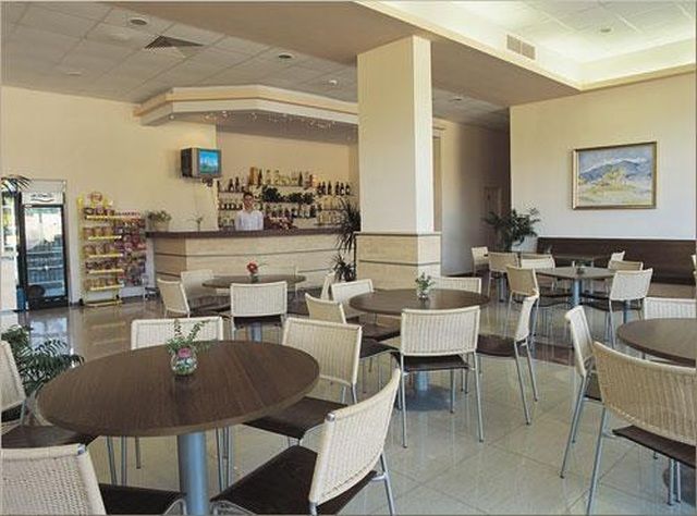 מלון Continental Park 3*